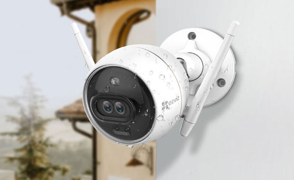 Нова вулична камера спостереження від EZVIZ 