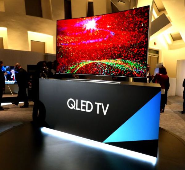 QLED телевізор Samsung